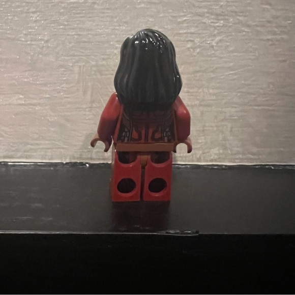 LEGO Marvel Guardians of the Galaxy Gamora Minifigure - Picture 5 of 5